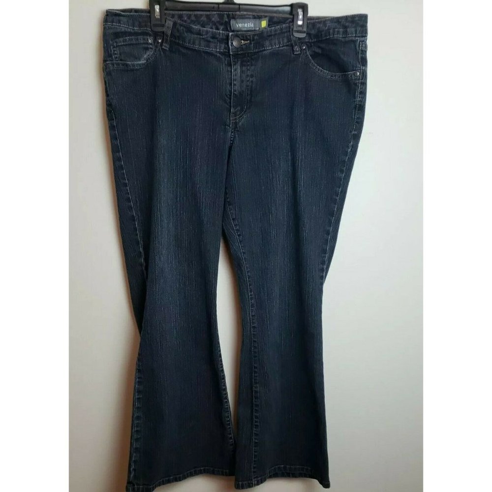 Venezia Stretch Flare Jeans 5 Petite 42" Waist 28.5" Inseam